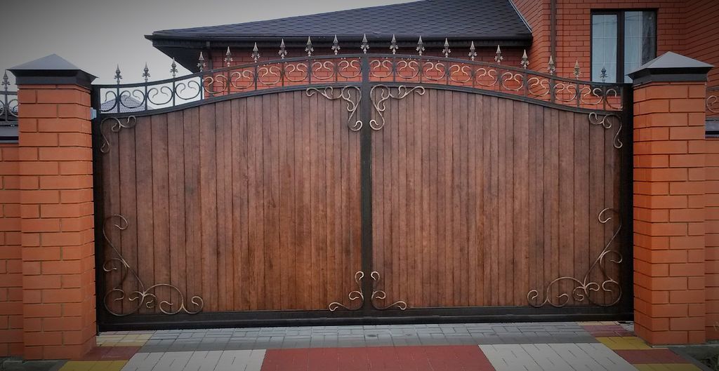 Купить простые ворота для дома: советы по выбору, установке и уходу в Волгодонске от 32506 руб | ВоротМастер-Вгн