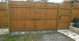 Купить распашные ворота деревянные Волгодонск, цена от 2692 руб.